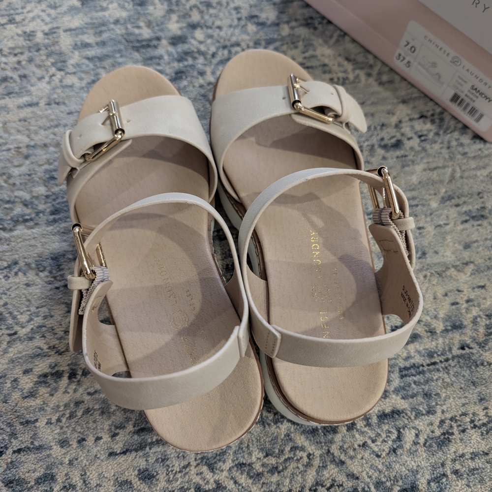 Women's Beige Sandals - Picture 5 of 6
